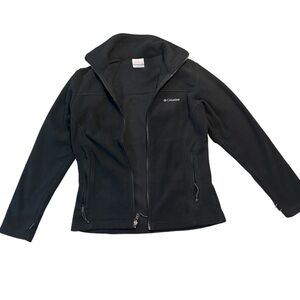 Women’s Columbia fleece sweater